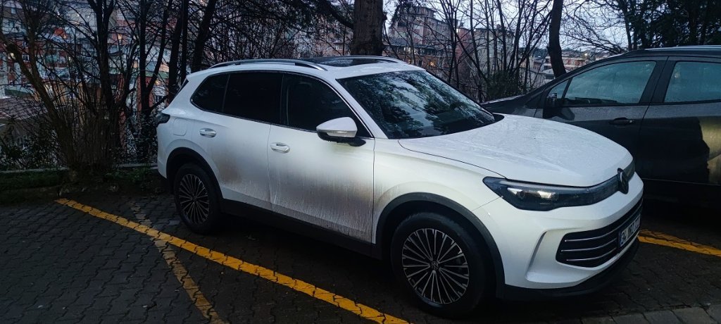 tiguan_02.jpg.daf7bc9dc5d986471740169954973ec8.jpg