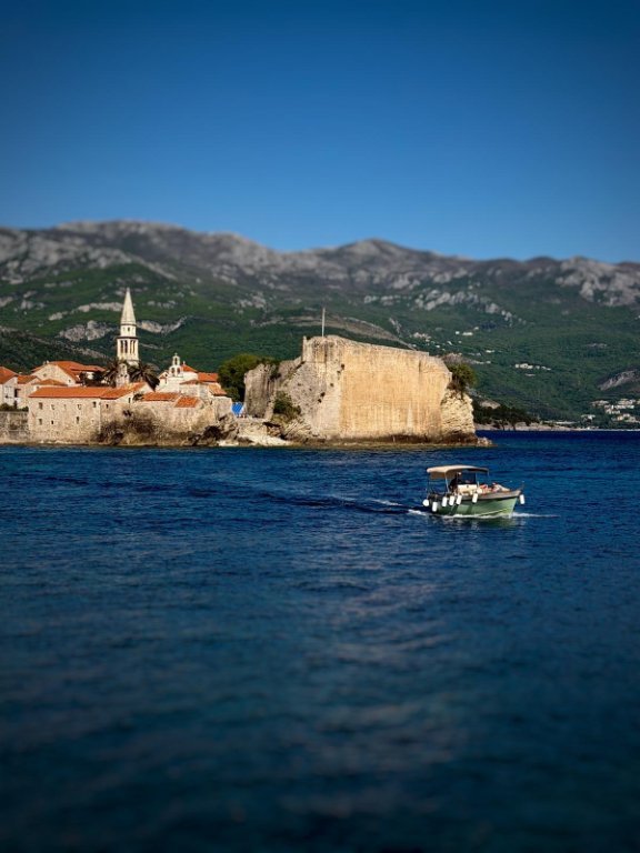 budva1.jpeg.77180bd706d30849506ba927b84e21bf.jpeg